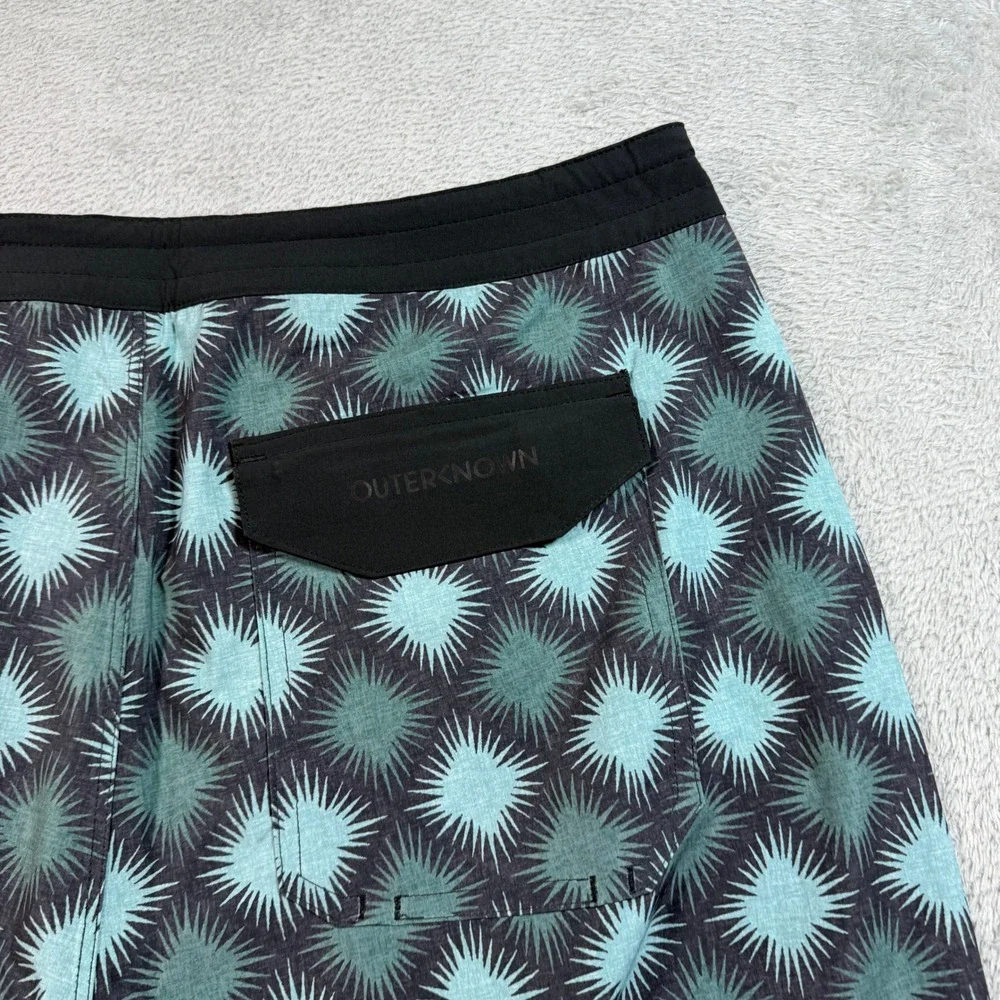Outerknown Board Shorts Men 32 Green All Time Scallop Starburst Recycled Stretch